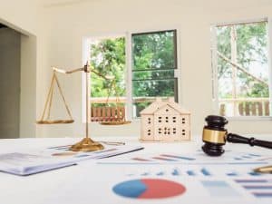 real estate lawyer in Tel Aviv